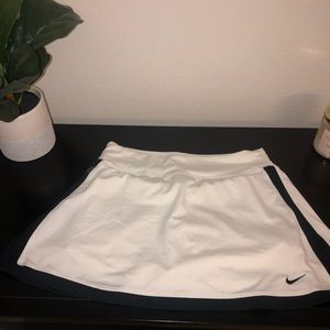 Nike dri fit skort